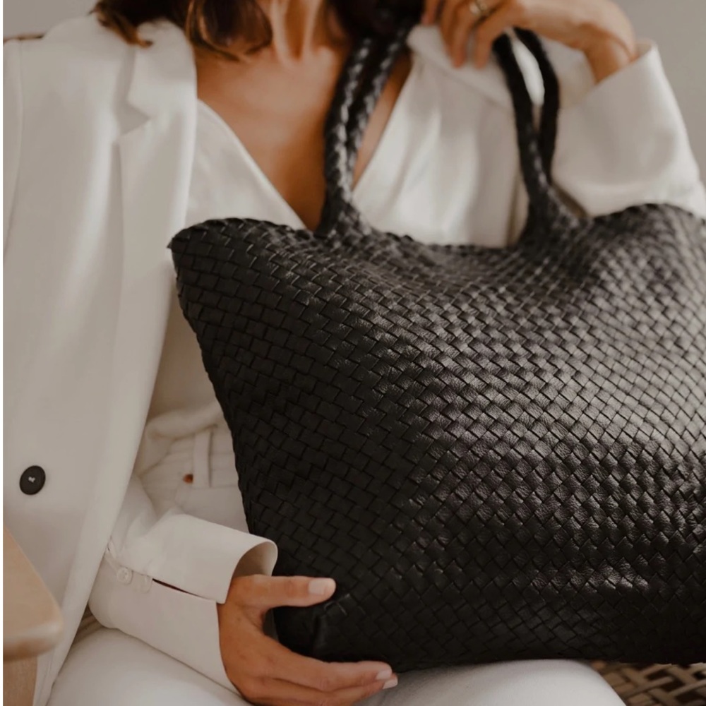 Milaner The Classic Elena Woven Handbag (Black Nappa)